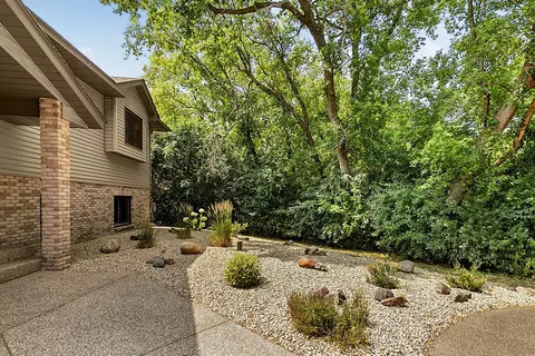 Exterior - 4218 White Dr, Saint Cloud, MN 56303 photo 8 of 10