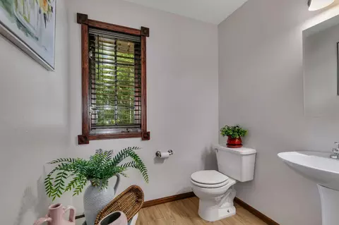 Bath - 4218 White Dr, Saint Cloud, MN 56303 photo 4 of 5