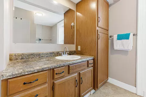 Bath - 728 3rd Ave NW, Faribault, MN 55021 photo 1 of 4