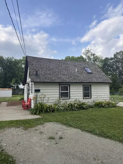 1119 2nd St NE, Rochester, MN 55906