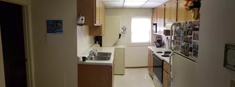 Kitchen - 155 SW 4th, Perham, MN 56573 photo 2 of 3