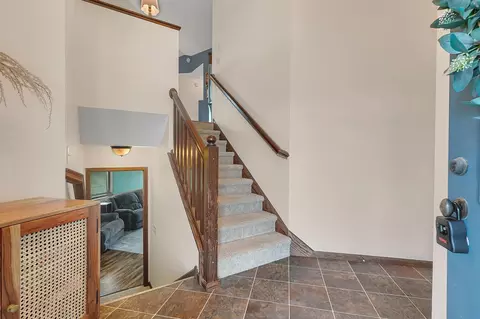 Entry Way - 105 Estate Dr, Avon, MN 56310 photo 3 of 3