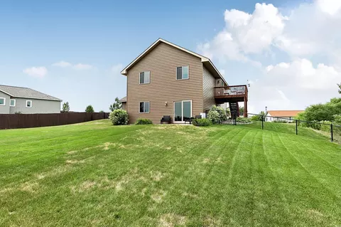 Exterior - 105 Estate Dr, Avon, MN 56310 photo 9 of 10