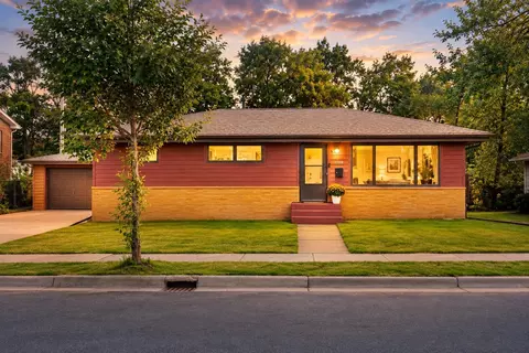 1208 36 12 Ave NE, Minneapolis, MN 55418