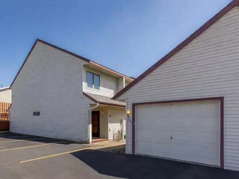 2759 Charles Ct NW, Rochester, MN 55901