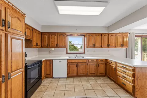Kitchen - 300 8th St NW, Plainview, MN 55964 photo 1 of 3