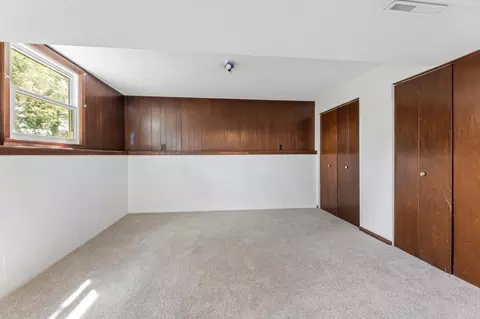 Bedroom - 300 8th St NW, Plainview, MN 55964 photo 8 of 8