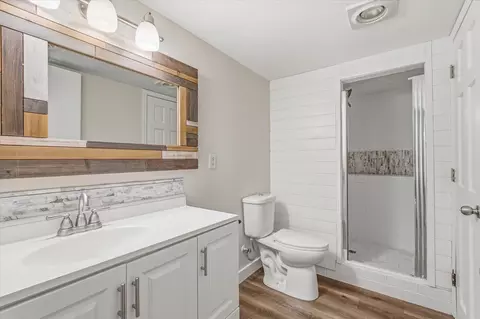 Bath - 4785 Mayelin Ave NE, Saint Michael, MN 55376 photo 2 of 2