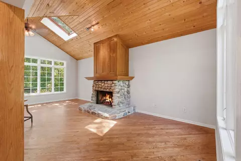 Living - 4785 Mayelin Ave NE, Saint Michael, MN 55376 photo 1 of 4