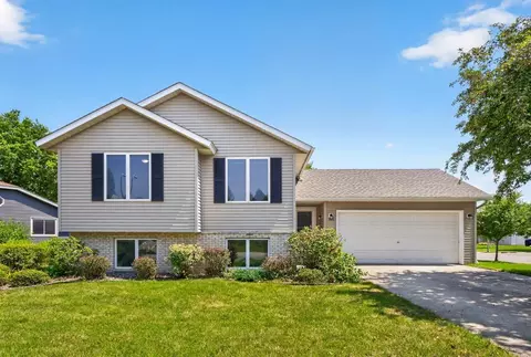 3536 Kelsey Ln SW, Rochester, MN 55902