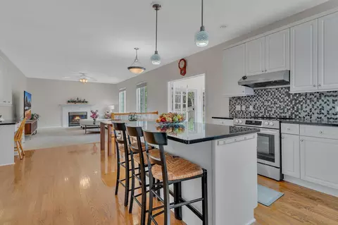 Kitchen - 3200 Eagle Ridge Dr E, Willmar, MN 56201 photo 2 of 3