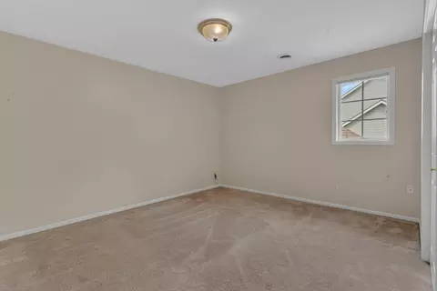 Bedroom - 3200 Eagle Ridge Dr E, Willmar, MN 56201 photo 2 of 4