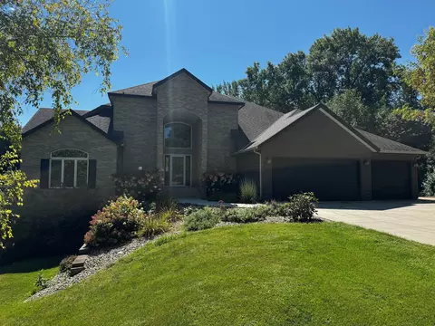 20404 205th Ct, Hutchinson, MN 55350