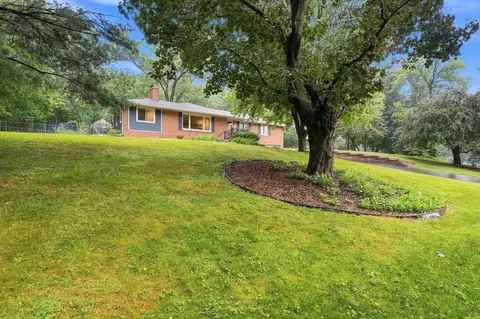 3600 Sunrise Dr E, Minnetonka, MN 55345