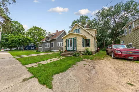Exterior - 518 E 5th St, Albert Lea, MN 56007 photo 3 of 7