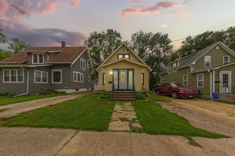 Exterior - 518 E 5th St, Albert Lea, MN 56007 photo 2 of 7