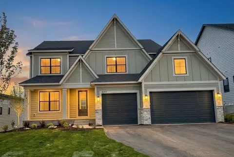 4097 Arbor Dr, Woodbury, MN 55129