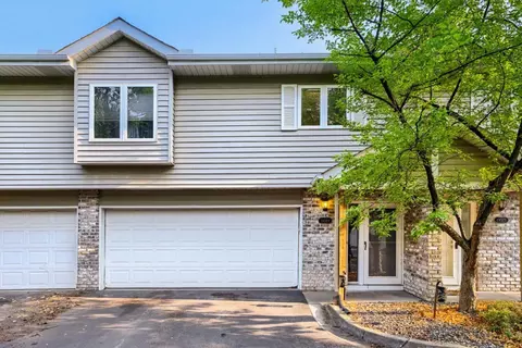 13027 Penn Ave S, Burnsville, MN 55337