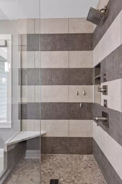Bath - 633 Park St E, Wayzata, MN 55391 photo 3 of 6