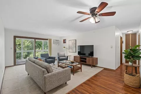 135 Viking Dr E #309, Little Canada, MN 55117