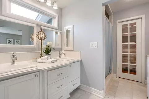 Bath - 8664 Xenium Ln N, Maple Grove, MN 55369 photo 3 of 6