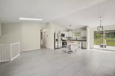 Other - 939 Savannah Rd, Eagan, MN 55123 photo 1 of 4