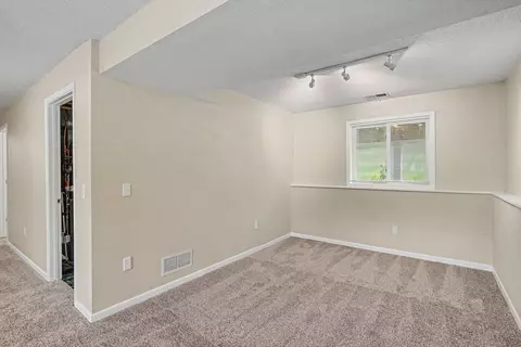 Other - 939 Savannah Rd, Eagan, MN 55123 photo 4 of 4