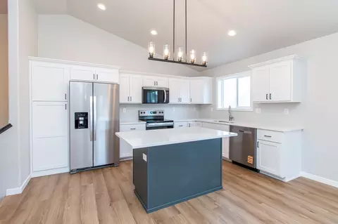 Kitchen - 6796 Deer Creek Pkwy, Horace, ND 58047 photo 1 of 5
