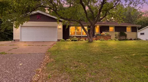 2322 16th St, Eau Claire, WI 54703