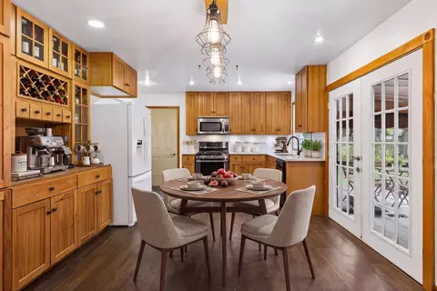 Dining - 19780 Java Path, Lakeville, MN 55044 photo 1 of 1