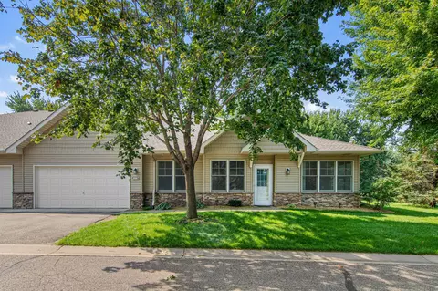 3567 Cannon St #1, Hastings, MN 55033