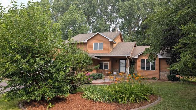 2455 Queensport Rd, Woodbury, MN 55125