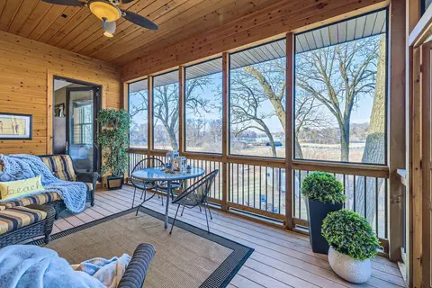 Exterior - 19900 Cottagewood Rd, Deephaven, MN 55331 photo 6 of 23