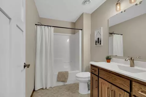 2400 40th Ave S, Saint Cloud, MN 56301 photo 5