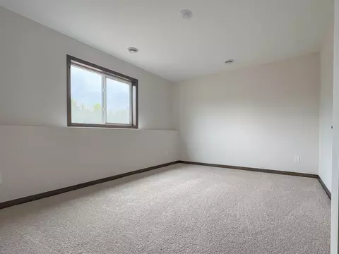 Bedroom - 8695 90th Ave, Milaca, MN 56353 photo 4 of 4