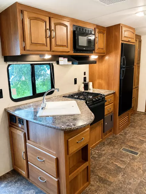 Kitchen - 17731 Upper Spunk Lake Rd, Avon, MN 56310 photo 1 of 3