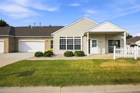 5319 University Dr S #A, Fargo, ND 58104