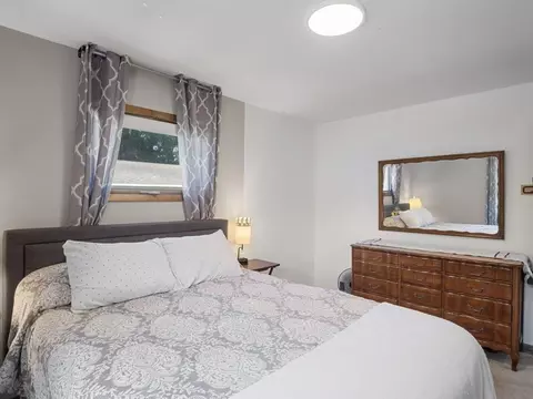 Bedroom - 4916 Hanover Rd, Mound, MN 55364 photo 5 of 6