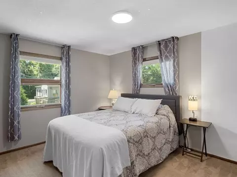 Bedroom - 4916 Hanover Rd, Mound, MN 55364 photo 4 of 6