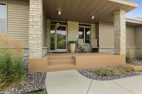 Exterior - 3600 21st Ave S, Saint Cloud, MN 56301 photo 5 of 9
