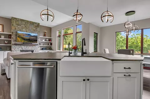 Kitchen - 3600 21st Ave S, Saint Cloud, MN 56301 photo 6 of 6