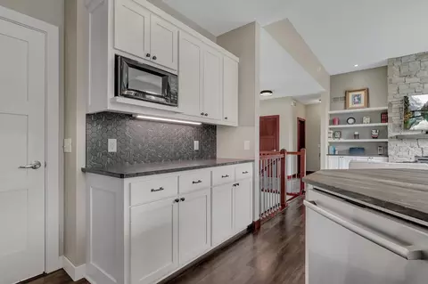 Kitchen - 3600 21st Ave S, Saint Cloud, MN 56301 photo 5 of 6