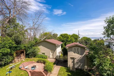Exterior - 410 E 7th St, Duluth, MN 55805 photo 2 of 23