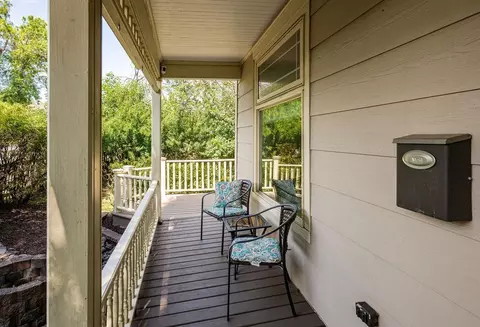 Exterior - 410 E 7th St, Duluth, MN 55805 photo 21 of 23