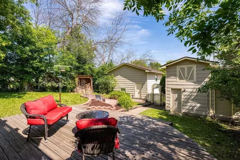 Exterior - 410 E 7th St, Duluth, MN 55805 photo 8 of 23