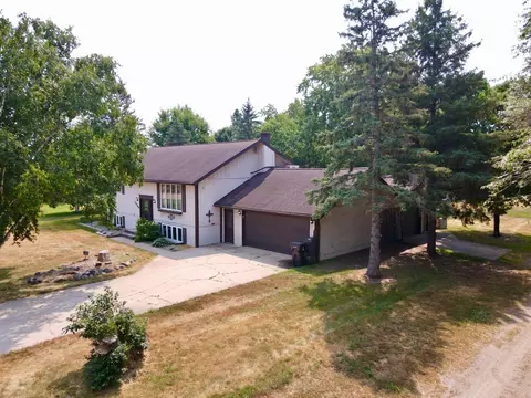 10407 Navajo St, Wadena, MN 56482
