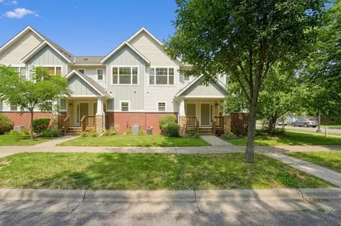1473 Magnolia Ave E, Saint Paul, MN 55106