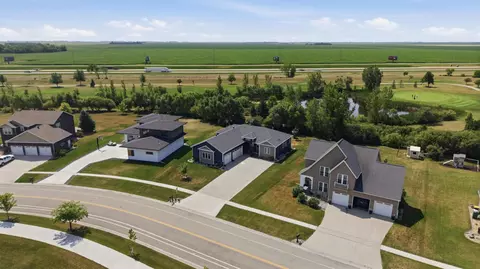 View/Area - 916 Sunset Dr, Mapleton, ND 58059 photo 8 of 12