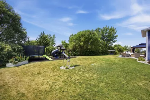 Exterior - 916 Sunset Dr, Mapleton, ND 58059 photo 9 of 9