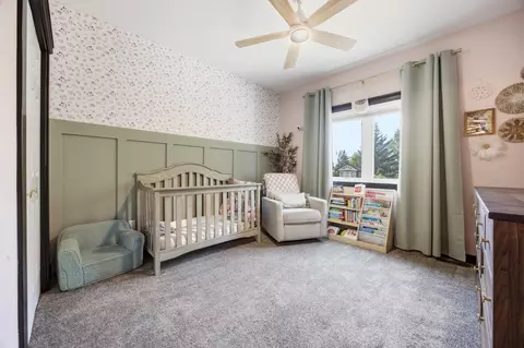 Bedroom - 916 Sunset Dr, Mapleton, ND 58059 photo 1 of 8